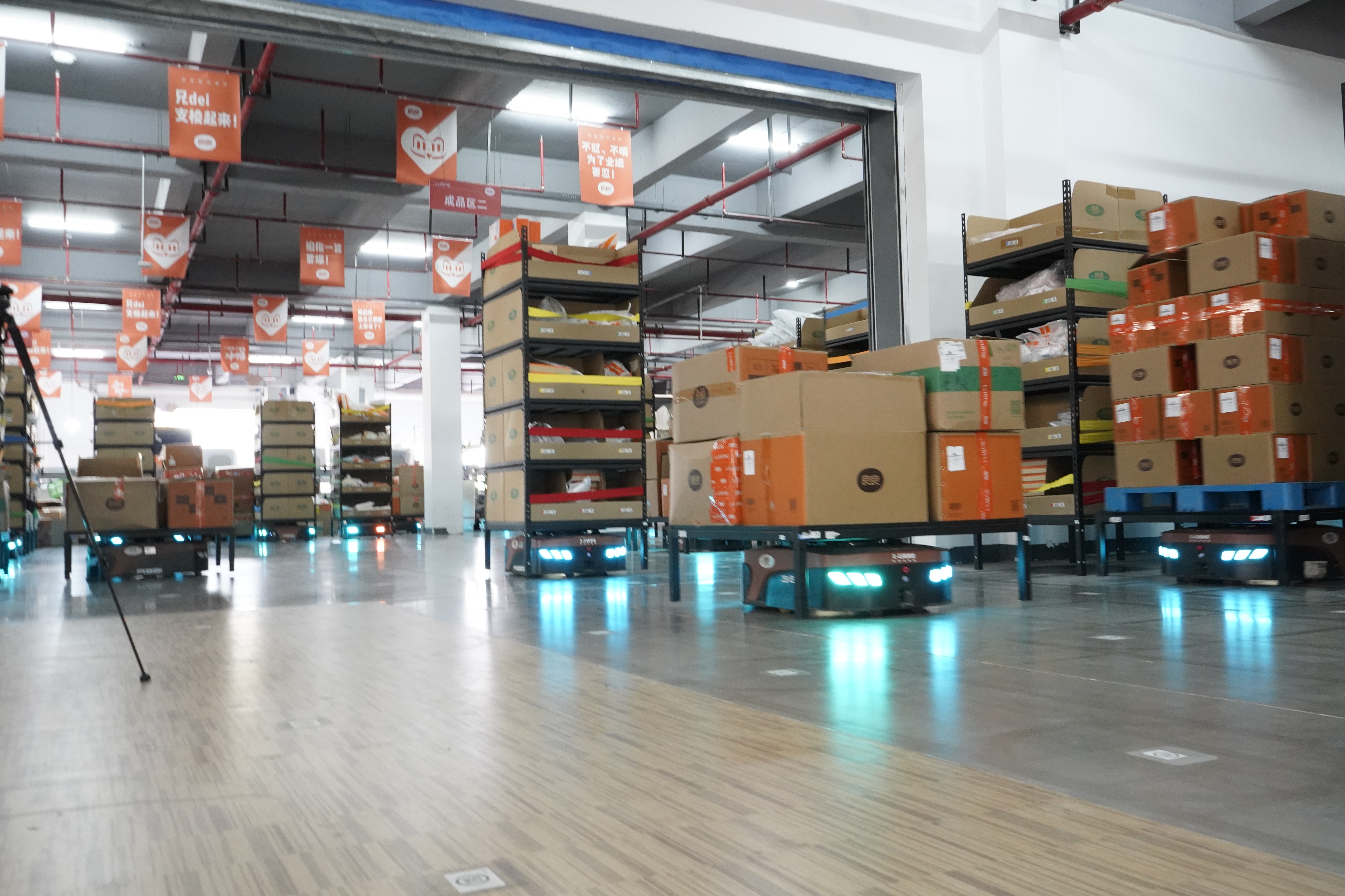 Mushiny Lagerautomatisierungslösung für Fertigungsunternehmen